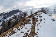 55  In cresta saliscendi per il Monte Gioco